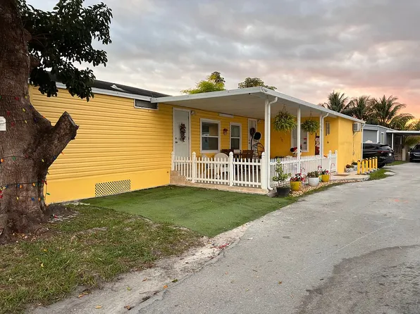 12850 SW 14th St #100, Miami, FL 33184