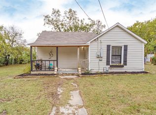 603 W Brady St, Decatur, TX 76234