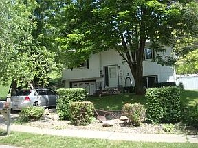 1st image of 125 Hillcrest Ave