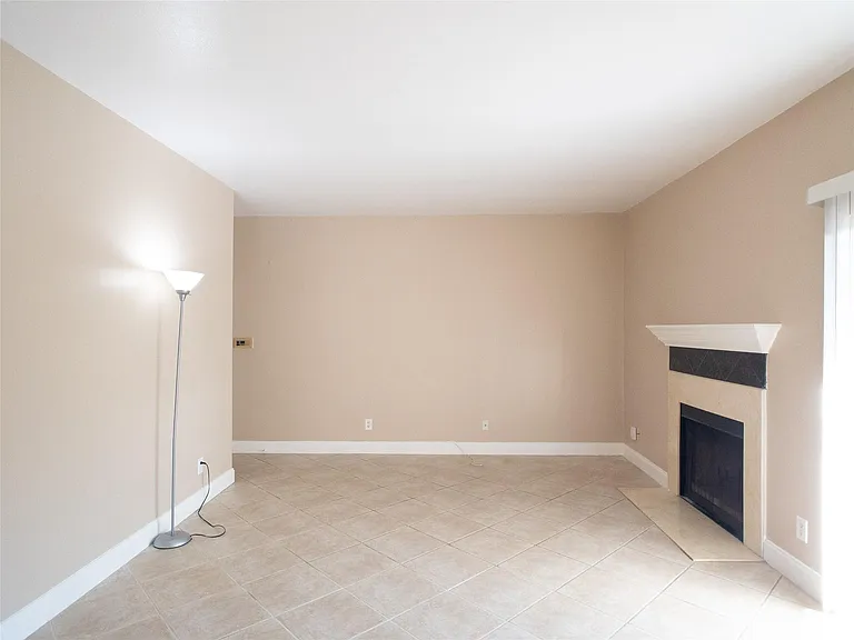 6500 Harbor Town Dr #2806 — Photo 5