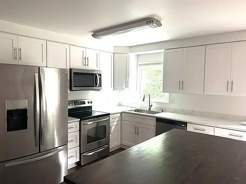 11627 Ayreshire Rd — Photo 3