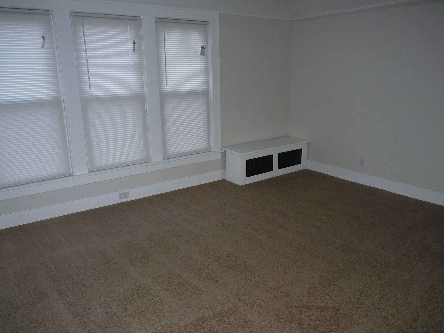 1 bed, 750 sqft, $1,025 — Photo 3