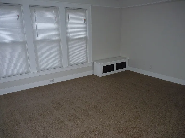 325 N Church St #325 — Photo 3