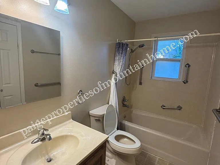 1309 Post Oak Rd — Photo 7