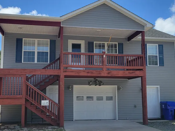 135 NE 11th Street, Oak Island, NC 28465