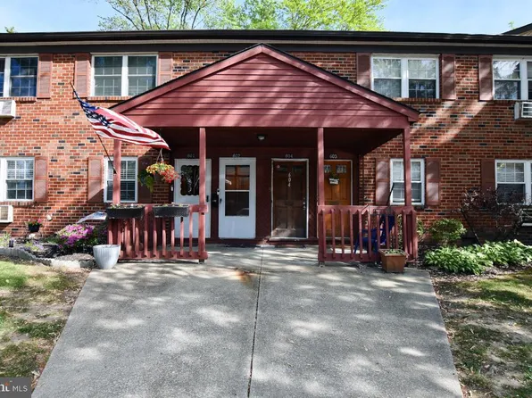 604 Garnet Dr, Burlington Township, NJ 08016