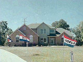 1st image of 6231 Eaglecreek Cres