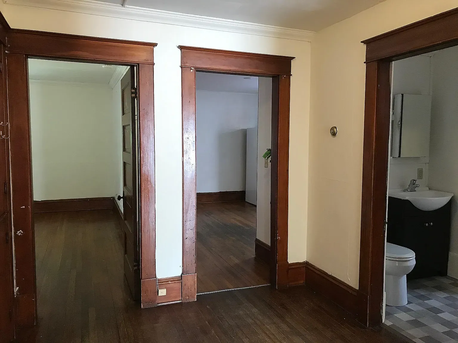 44 Isham St — Photo 3