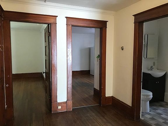 3rd image of 44 Isham St #2