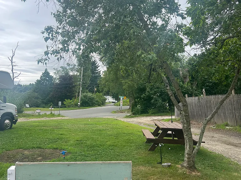 76 Dudley Rd — Photo 13