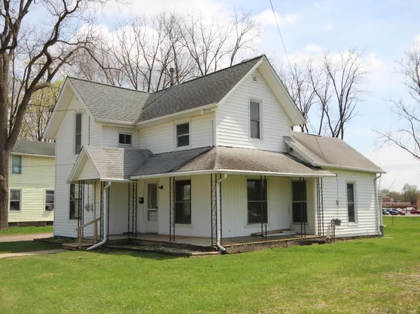 304 E Prairie St, Vicksburg, MI 49097