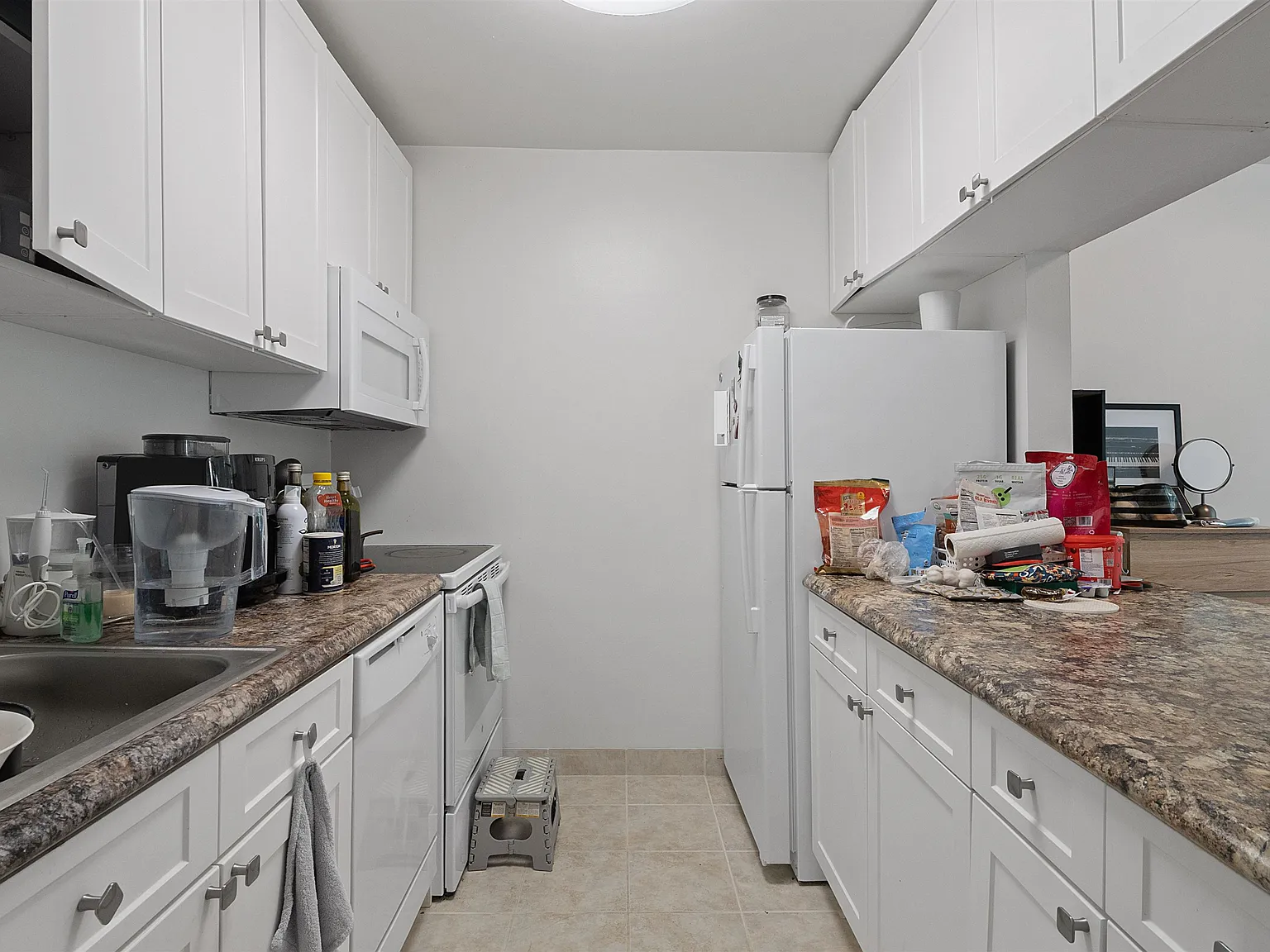 1 bed, 1.0 bath, 569 sqft, $2,200 — Photo 4