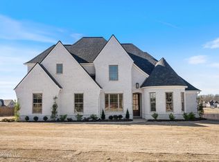 1555 Wilkerson Dr, Southaven, MS 38672