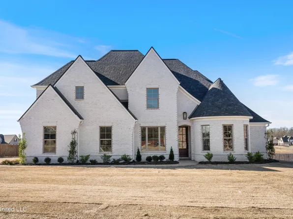 1555 Wilkerson Dr, Southaven, MS 38672