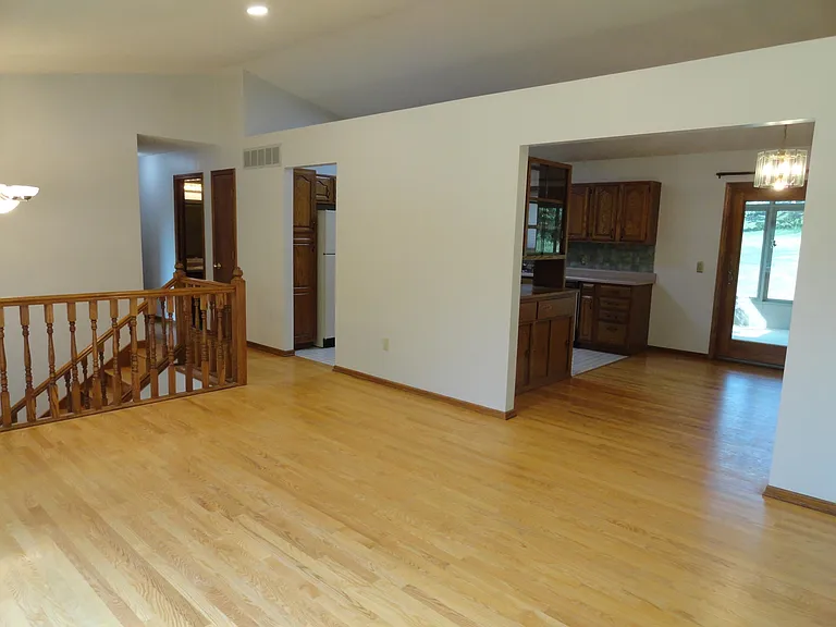 503 24th St SW — Photo 5