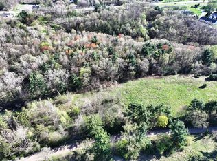 5920 Pleasant Valley Rd, Brighton, MI 48116