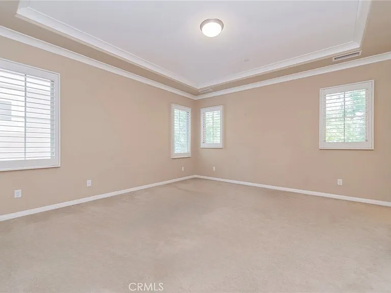 105 Doverwood — Photo 8