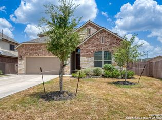 10575 Far Reaches Ln, Helotes, TX 78023