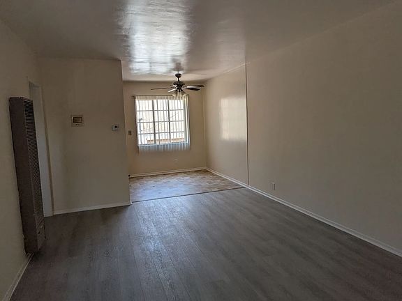 3rd image of 1365 Orange Grove Ave #8