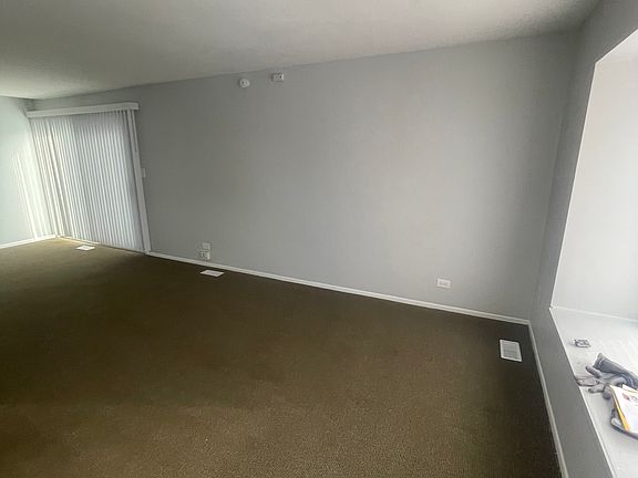 Living-room/ dining-room