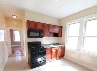 44 Underwood St #2R, Newark, NJ 07106