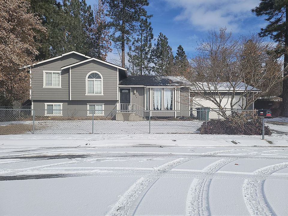 1st image of 404 W 19th Ave