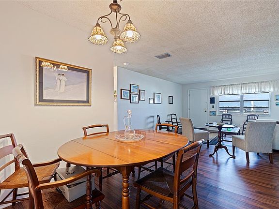 5th image of 2960 59th St S APT 511