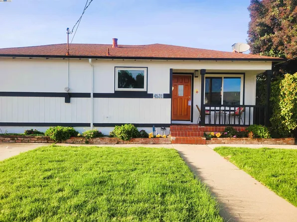 4531 Portola Dr, Fremont, CA 94536