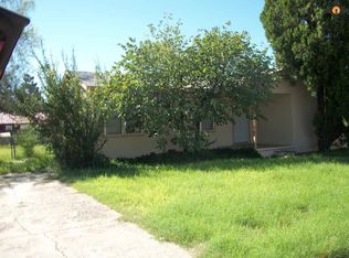 905 W 16th Ln, Portales, NM 88130