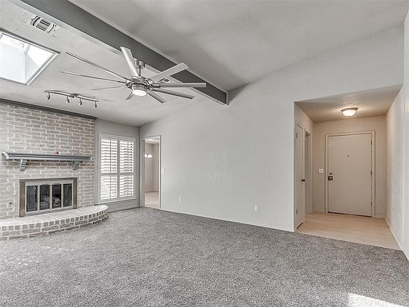 5th image of 12512 Doons Dr