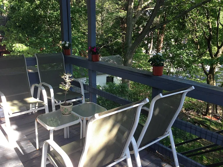 415 E Seneca St #2 — Photo 6