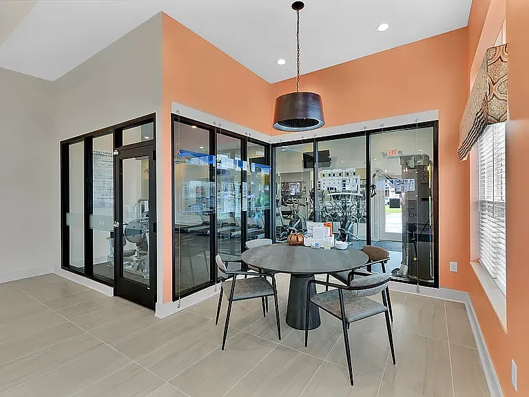 Residence at Cook's Pointe — Photo 36