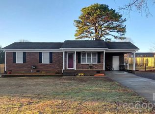 106 Clearview Dr, Shelby, NC 28150
