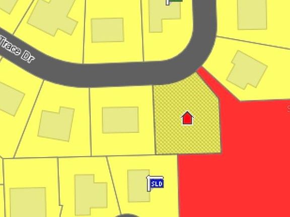 3rd image of Eagle Trace Dr