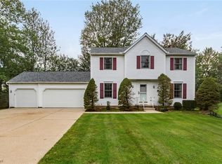 5920 Stephanie Ln, Solon, OH 44139
