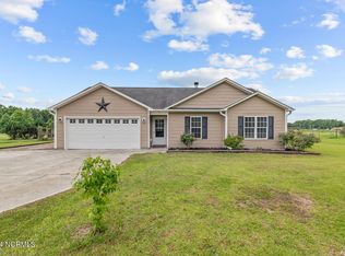 2329 White Oak River Rd, Maysville, NC 28555