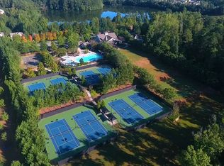 310 Peninsula Pt, Canton, GA 30115