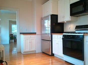 2nd image of 104 Fayerweather St