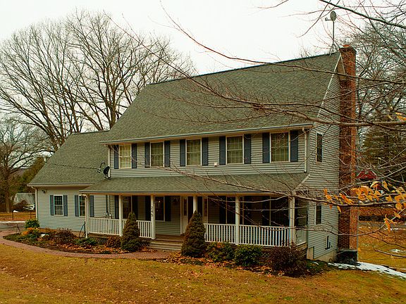 porch along the entire front of house