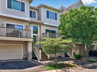13936 52nd Ave N, Plymouth, MN 55446