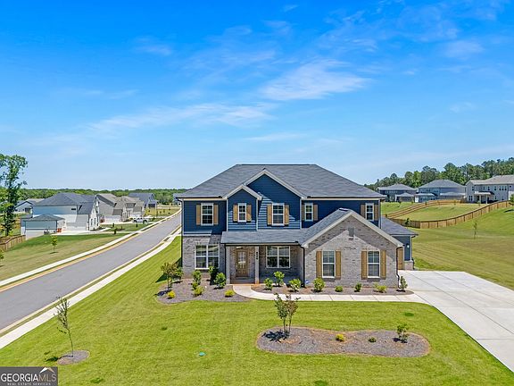 2nd image of 249 Arwen Dr