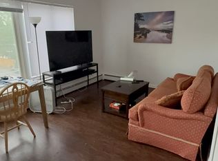 1901 W Touhy Ave APT 6, Park Ridge, IL 60068