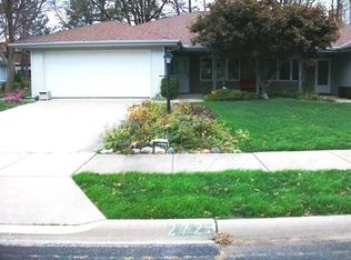 2723 W Briarcliff Ln, Peoria, IL 61604