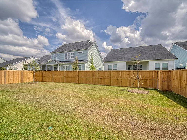 88 French Garden Cir — Photo 35