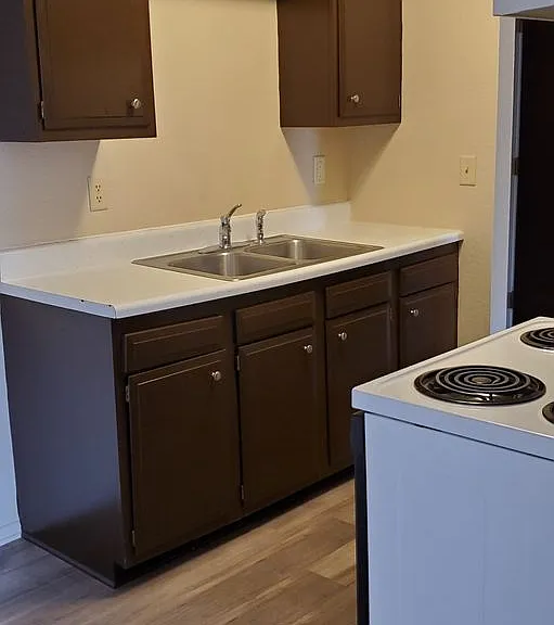 Atwell Grove 401/311 — Photo 6