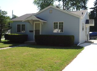808 Gray St, Green Bay, WI 54303