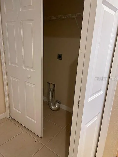 2 bed, 2.0 bath, 1329 sqft, $2,000 — Photo 4