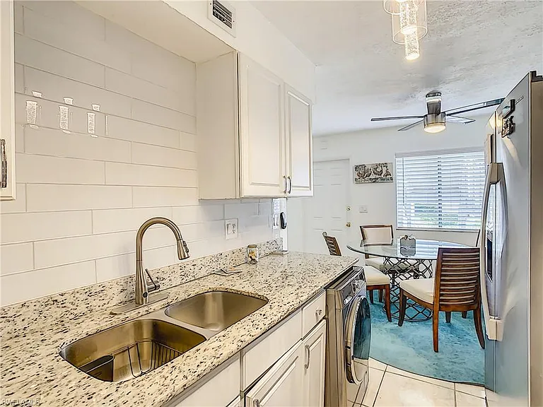 4625 Bayshore Dr #D8 — Photo 9