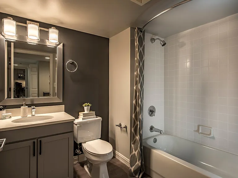 Cambridge Park Apartments — Photo 22