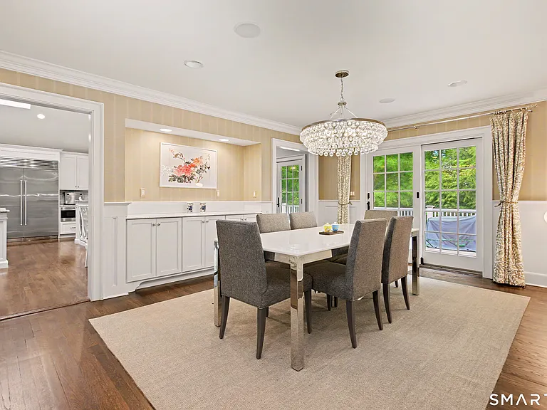 14 Deerfield Rd — Photo 16